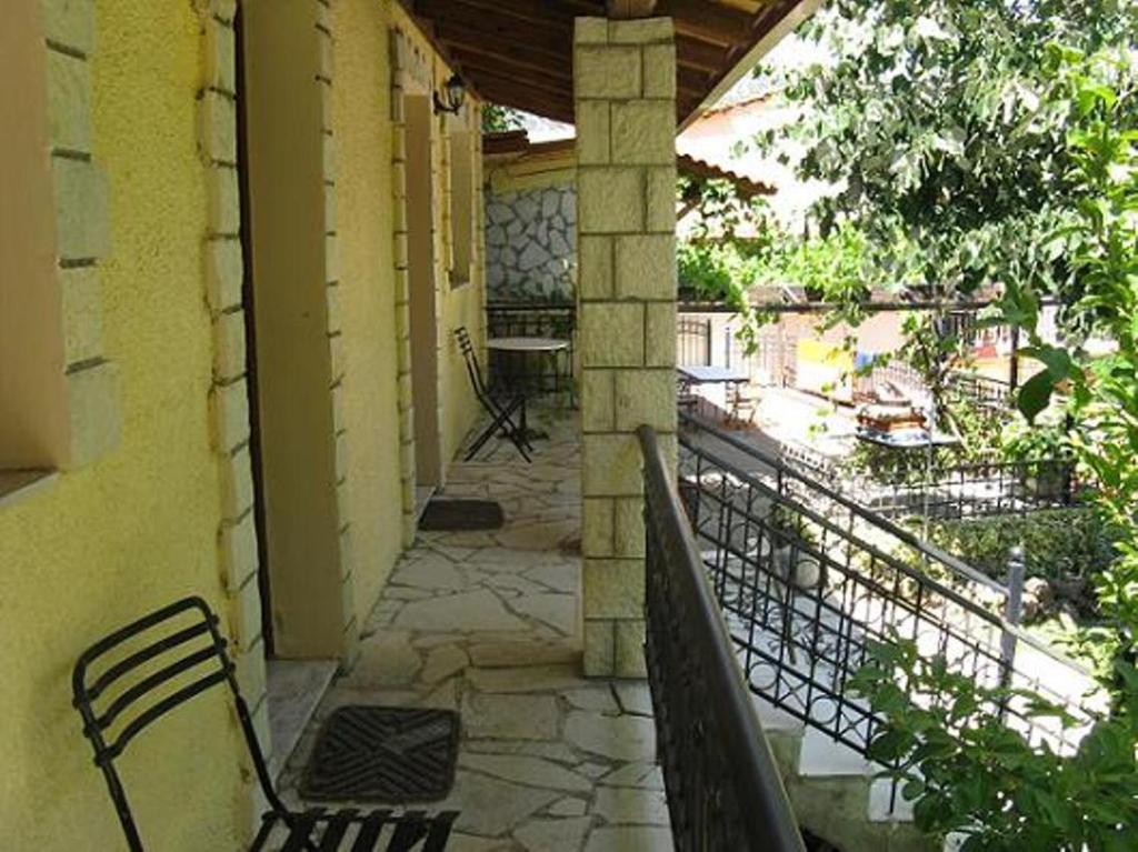 Hotel Lithos Priólithos Esterno foto